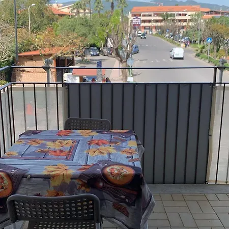 Apollo Appartement *