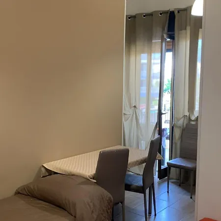 Apollo Apartment